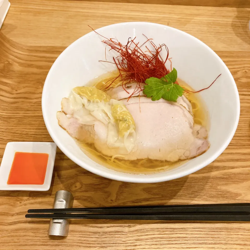 〜南インドカレー香る〜スパイスラーメン味変🔥辛辛インドラー油付き|ちゃみこさん