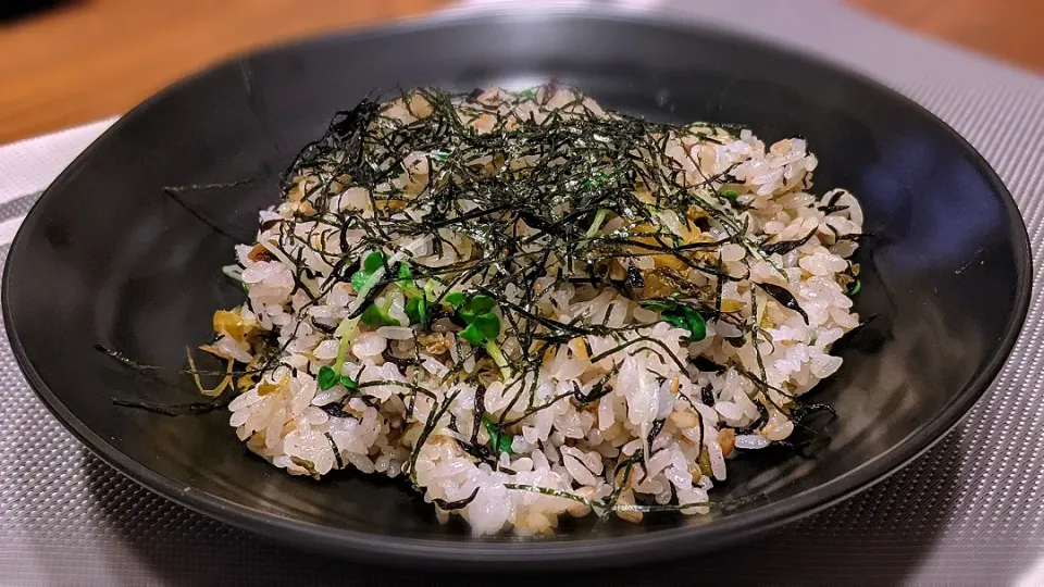 高菜とひじきの混ぜご飯～
の晩ごはん✨|kaz(*･ω･)さん