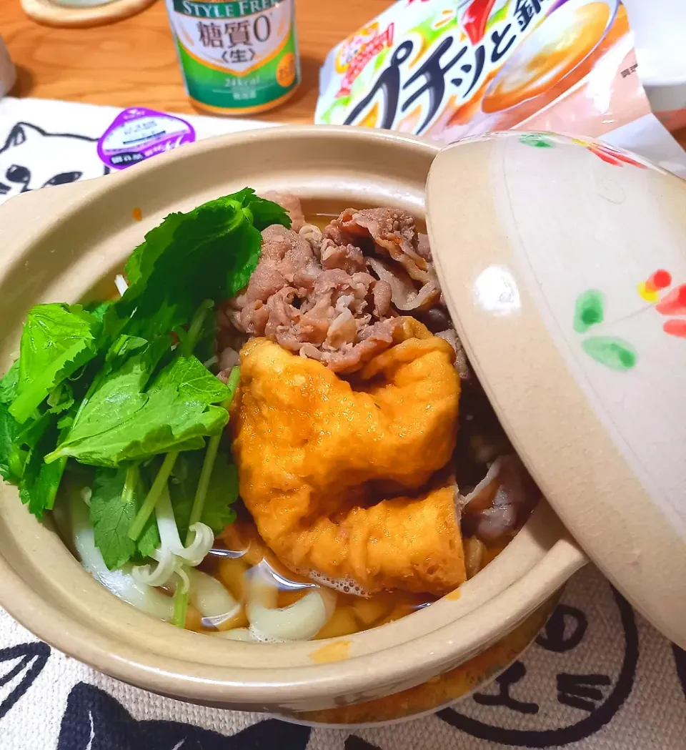 Snapdishの料理写真:プチっと鍋で肉うどん😊|ナオミさん