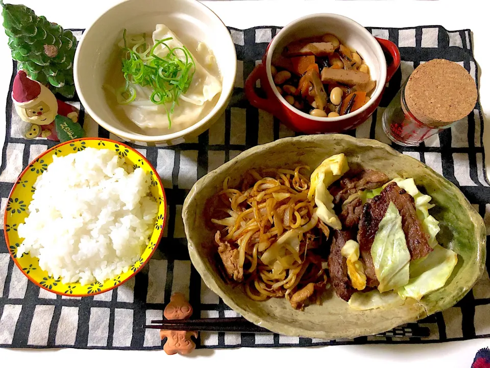 ✳︎焼肉のキャベツ炒め✳︎焼きそば✳︎餃子スープ✳︎ひじき豆の煮物|syamさん