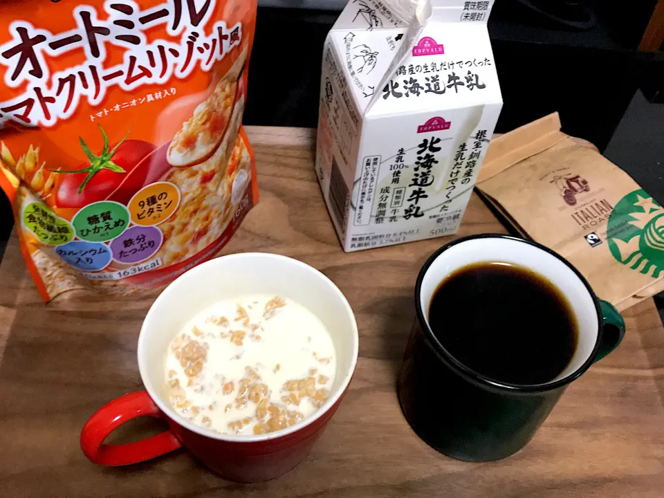 Snapdishの料理写真:オートミールトマトクリームリゾット風|Tak@さん