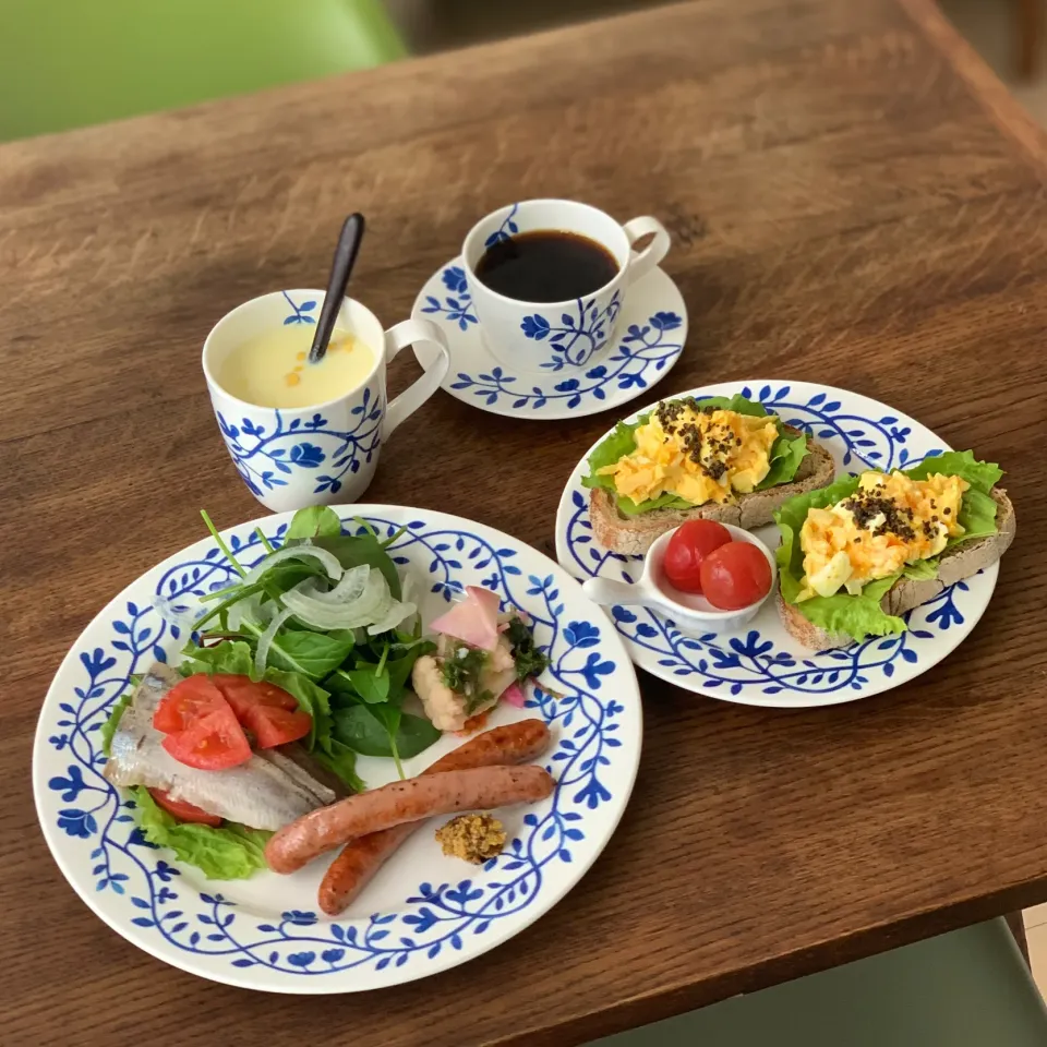 今日の朝ごはん|ぺんぎんさん