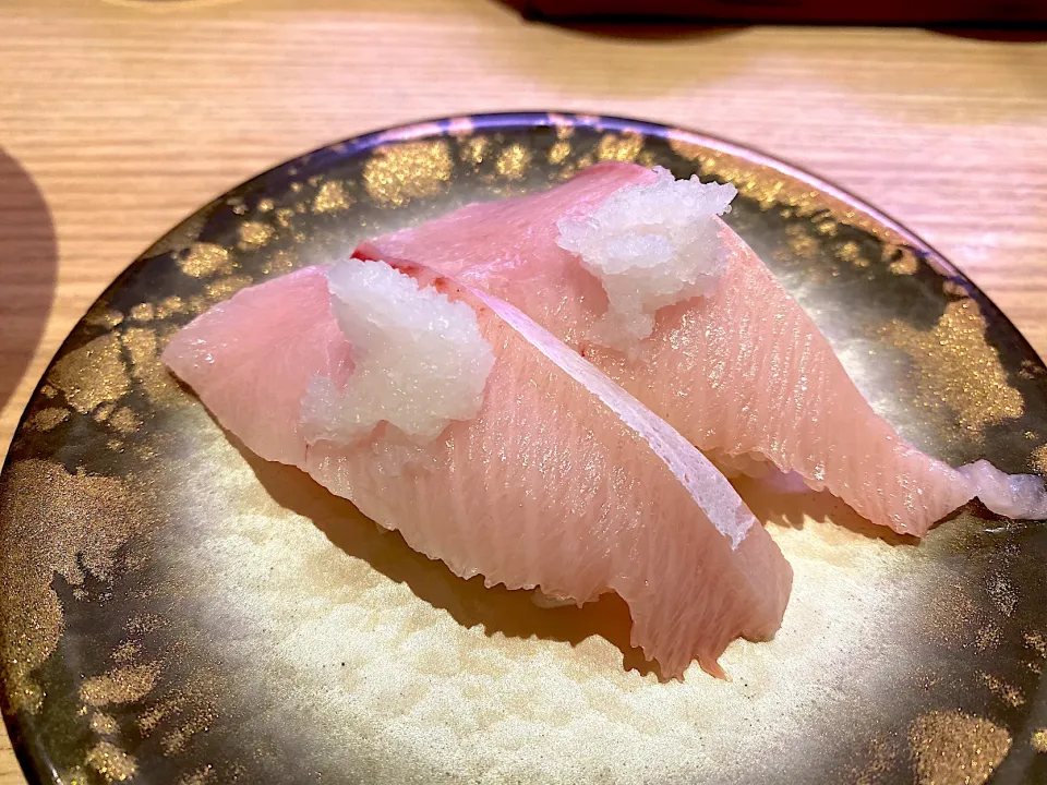 Snapdishの料理写真:ぶりとろ🐟|buhizouさん