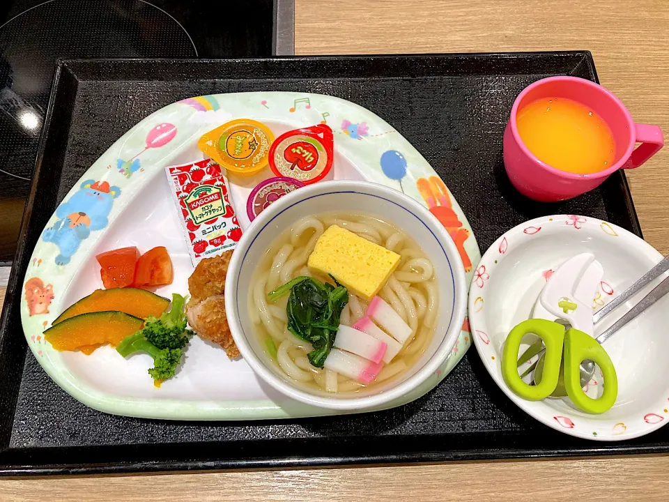 【離乳食】はじめてのお子様ランチ(うどん)|sayaさん