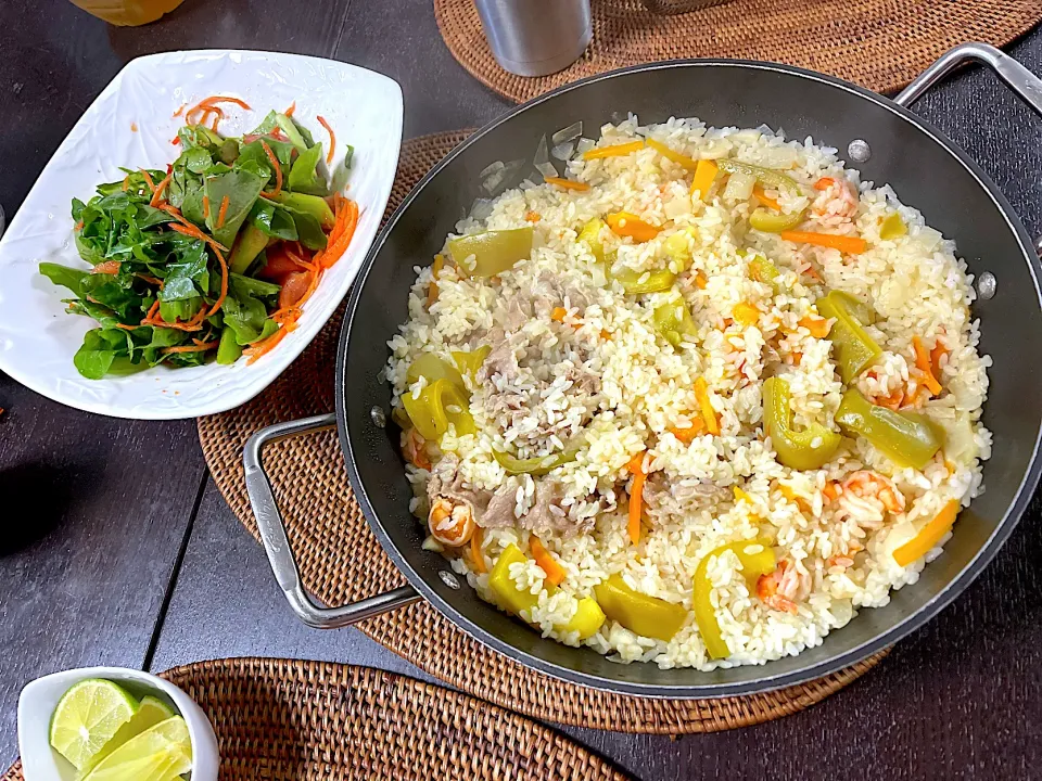 Paella & salad|yeni kartikasariさん