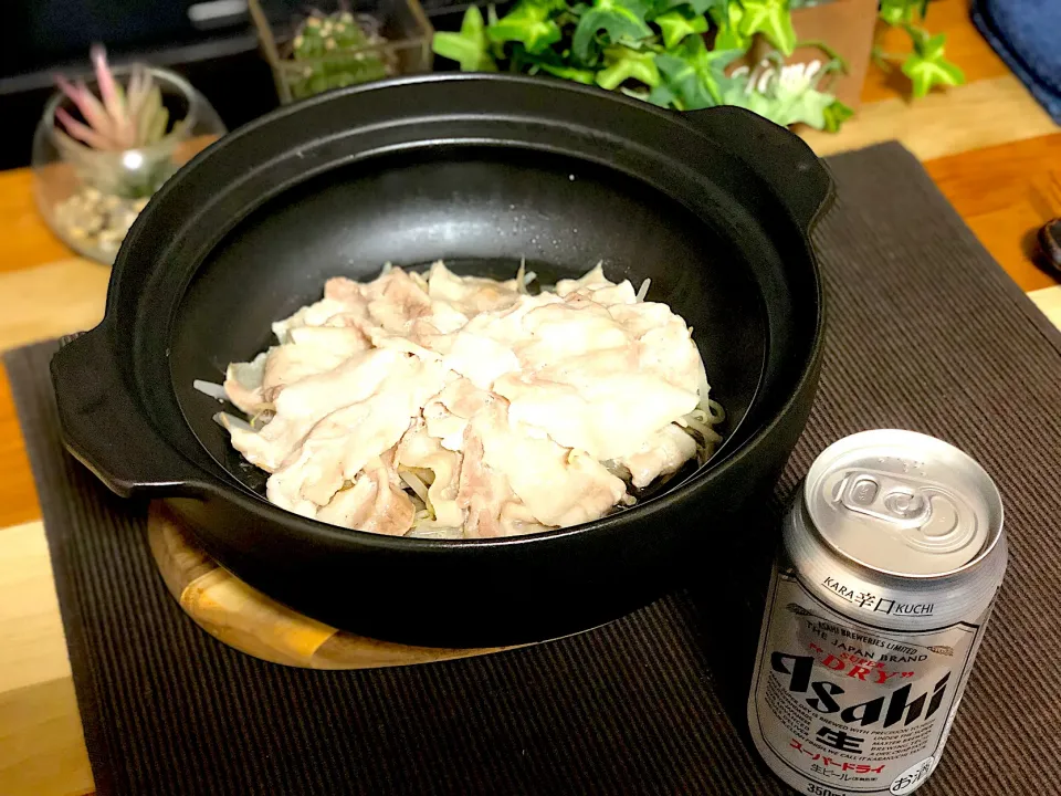 Snapdishの料理写真:優作鍋と銀色のヤツ|不斗士さん