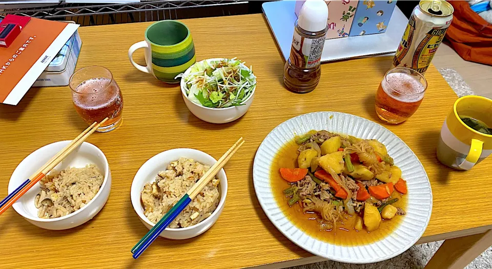 Snapdishの料理写真:肉じゃがときのこごはん|Emikoさん