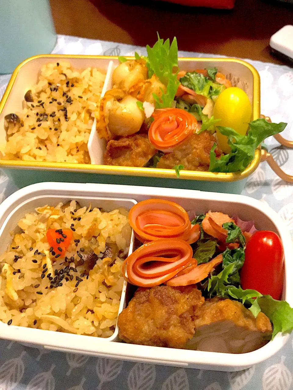 2021.12.15  ＊今日のお弁当＊きのこたっぷり炊き込みご飯＆ロメインレタスのベーコンソテー＊|rinrin*mama*さん