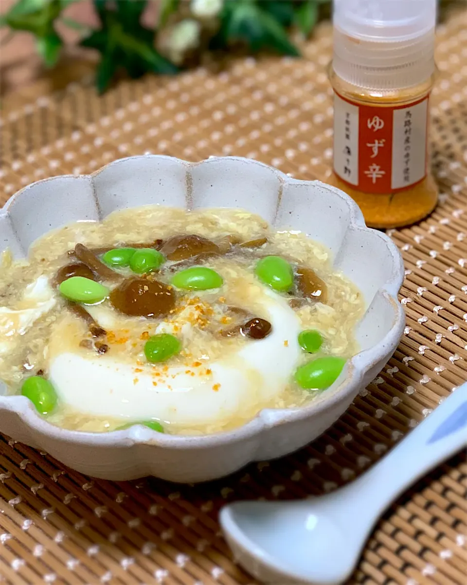 玉子となめこと枝豆のあんかけ豆腐|あゆさん