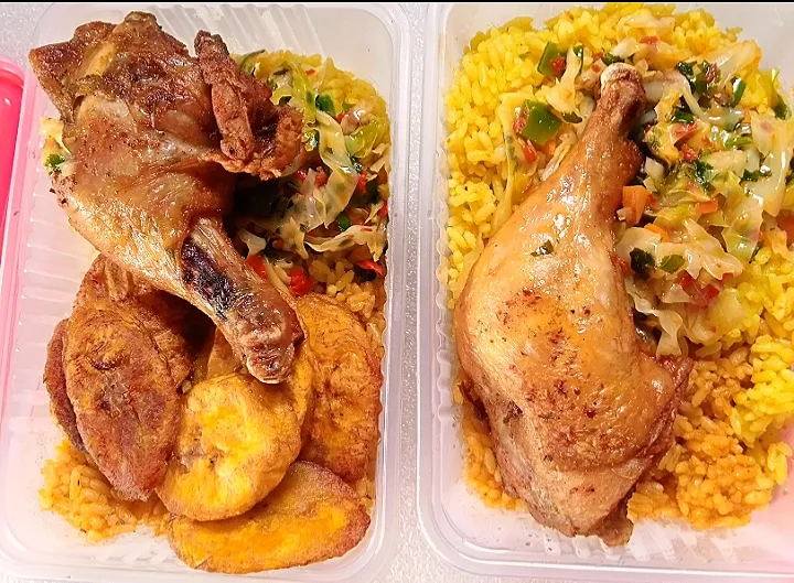 Snapdishの料理写真:Rice and Chicken with Plantain or without Plantain|Soar S.P. Kitchen Abaaさん