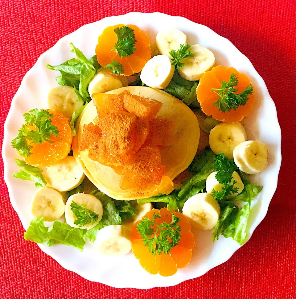 フルーツサラダ🥗ふわふわホットケーキりんごコンポート🍎シナモンかけ^_^😋|HAMI69さん