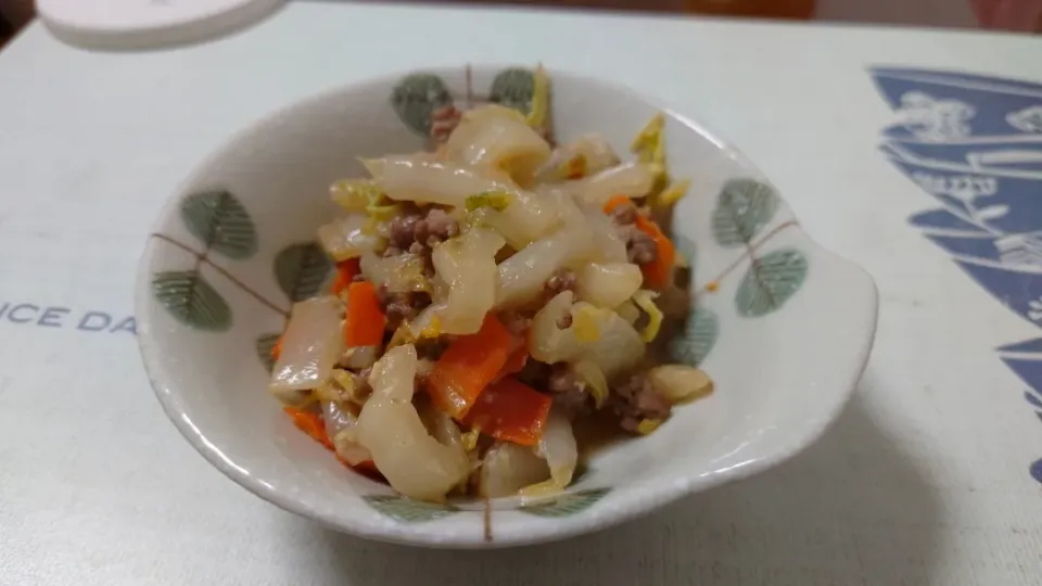 白菜のひき肉炒め煮|はんぺんさん