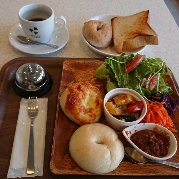 ベーグル専門店でランチ😉|たつかばさん