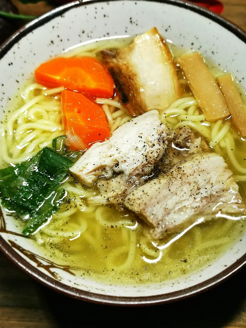 ペンギンさんの料理 冬の家庭料理（ポテ）のスープを使ったラーメン🍜

|ペンギンさん