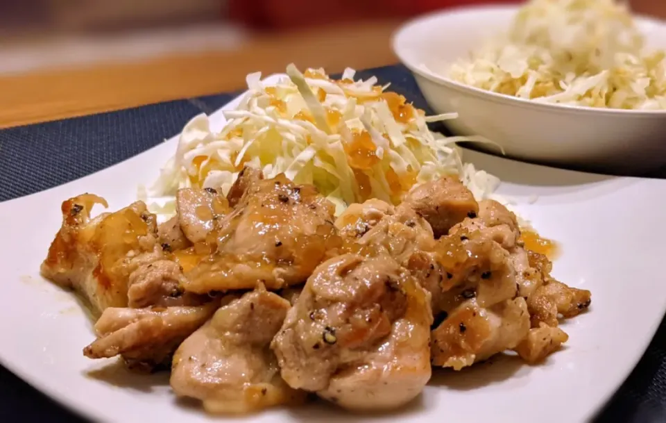 鶏もも肉の生姜焼き〜
の晩ごはん✨|kaz(*･ω･)さん