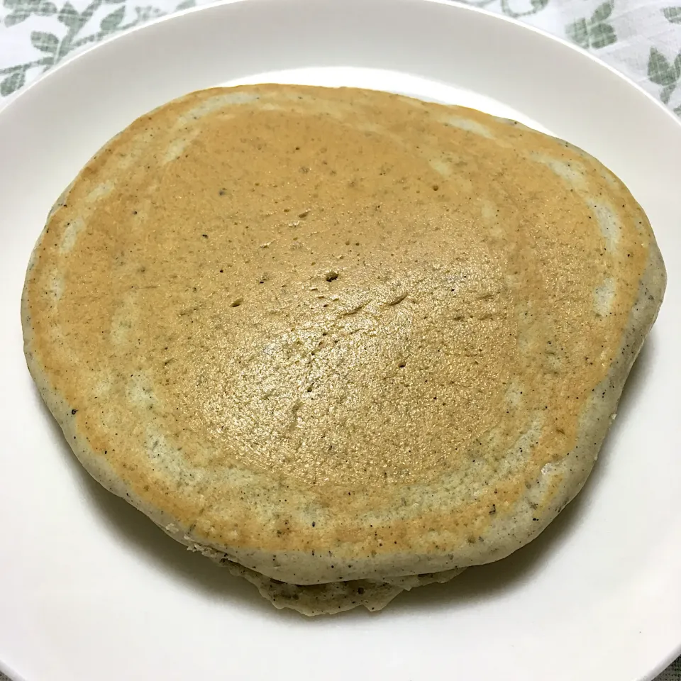 お豆と雑穀のホットケーキ|こいちさん