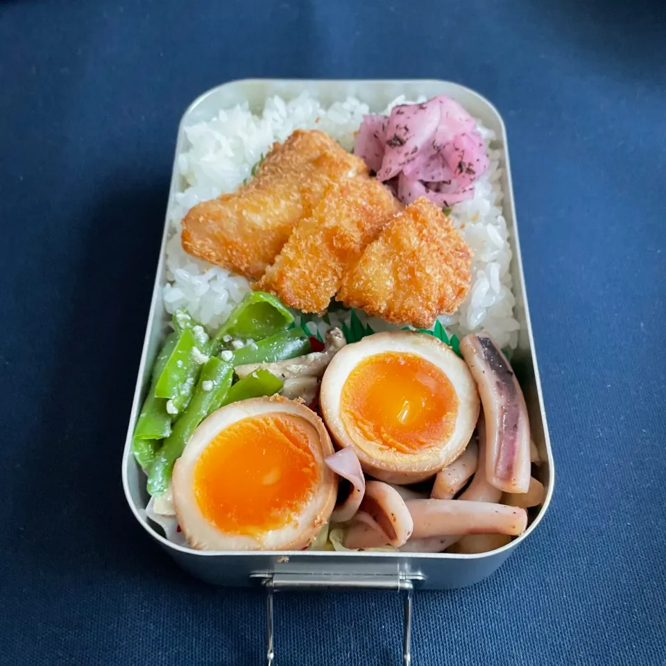 Snapdishの料理写真:チキンカツ弁当|はちこさん