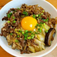 すき焼き風の牛丼|ヒロさん