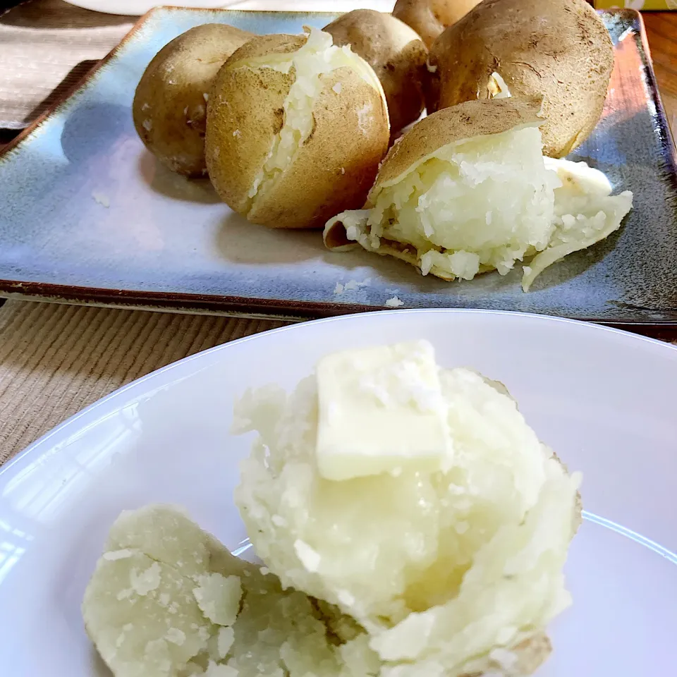 Snapdishの料理写真:ジャガイモ🥔茹でました|akkoさん