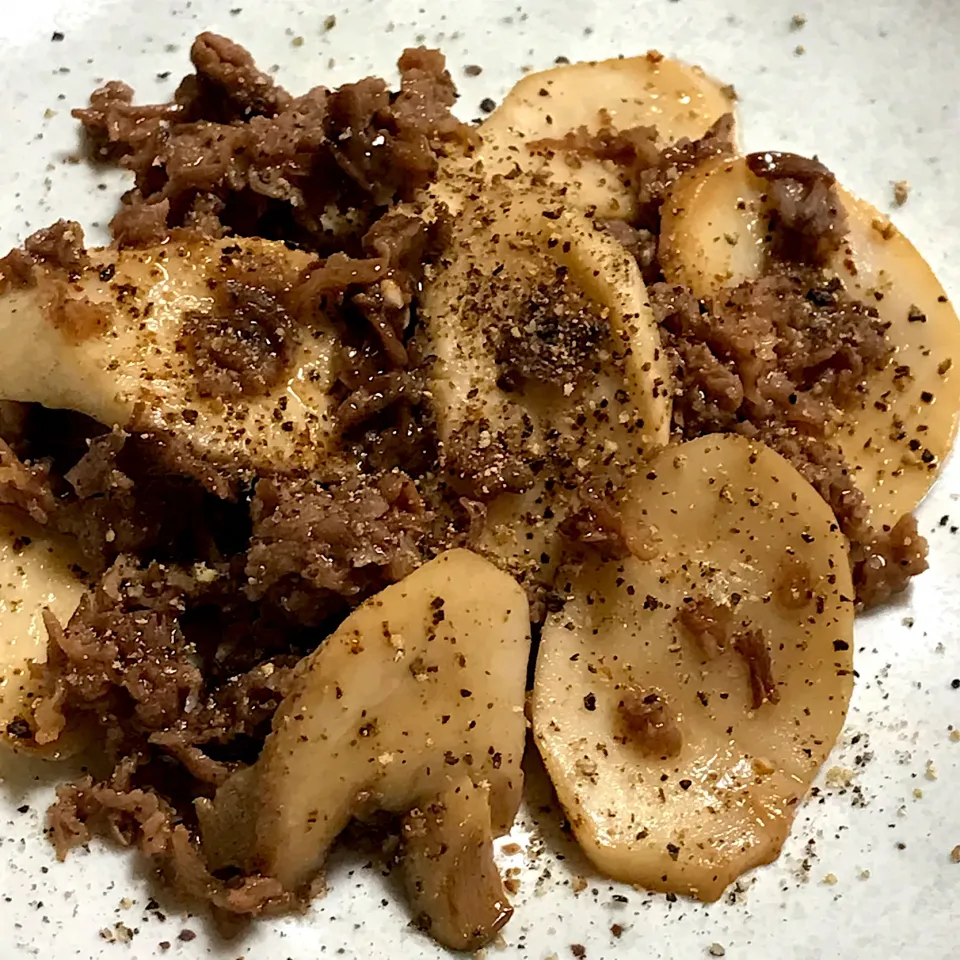 エリンギと牛肉のオイスターソース炒め|ゼニコさん