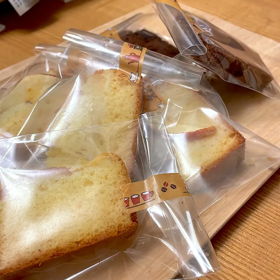 仕事納めに職場の皆さんへ　パウンドケーキ2種|mokoさん