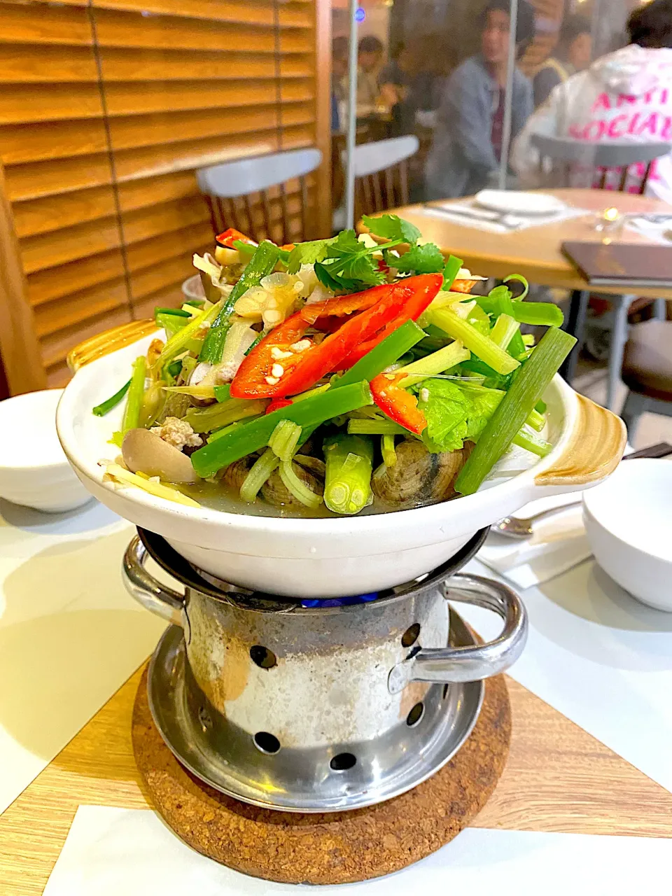 Spicy and sour clams in hot pot|skyblueさん