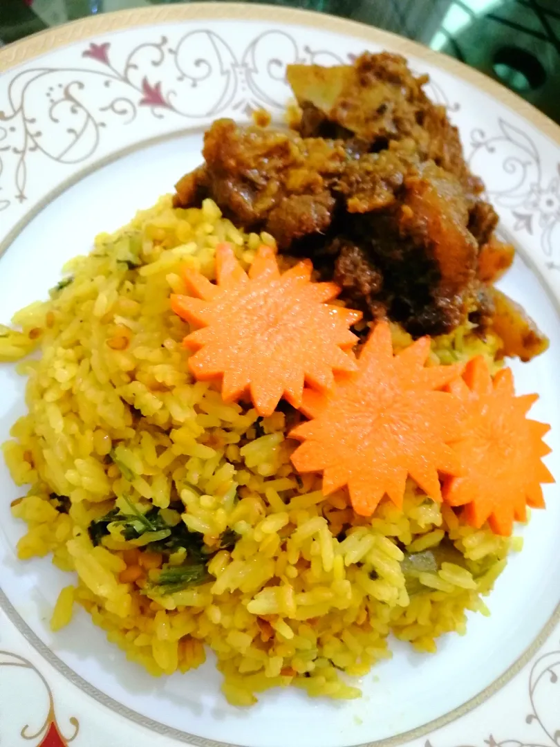 Khichuri with beef 🍖 vuna|Nuzhat Islamさん