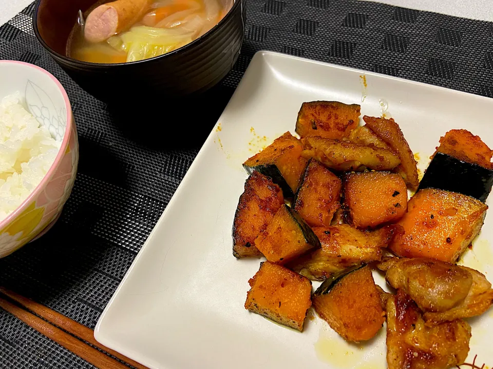 カボチャと鶏肉の醤油バター炒め|ゆうさん