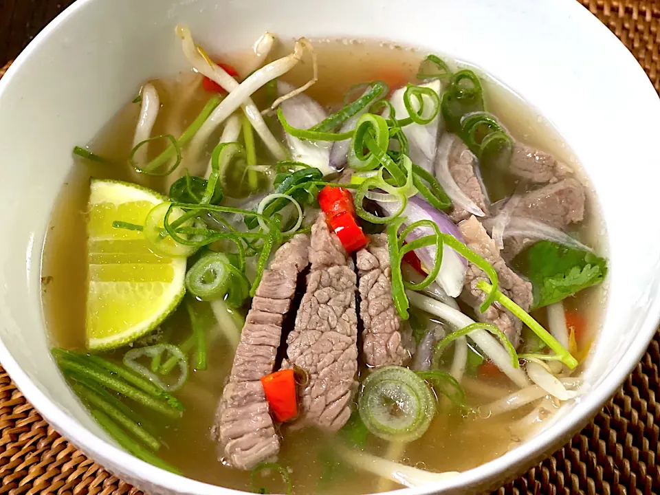 Snapdishの料理写真:Beef pho|yeni kartikasariさん