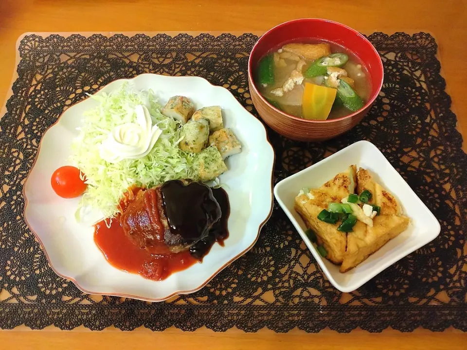 ☆ハンバーグ＆竹輪磯辺揚げ
☆焼き生厚揚げ
☆みそ汁|chikakoさん