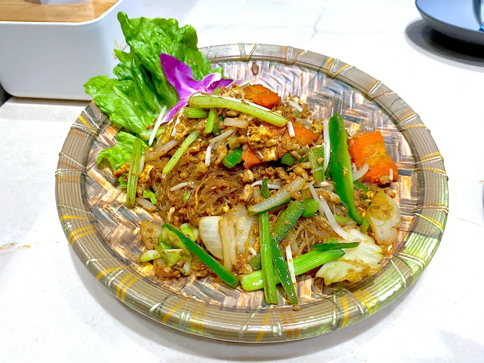 Fried glass noodles with minced pork|skyblueさん