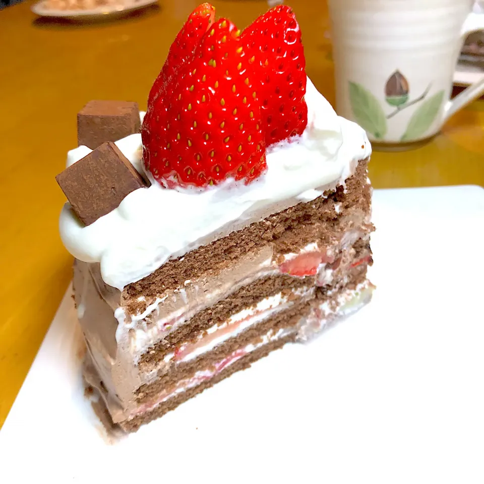 生チョコいちごの3段重ね|さらっと🍀さん