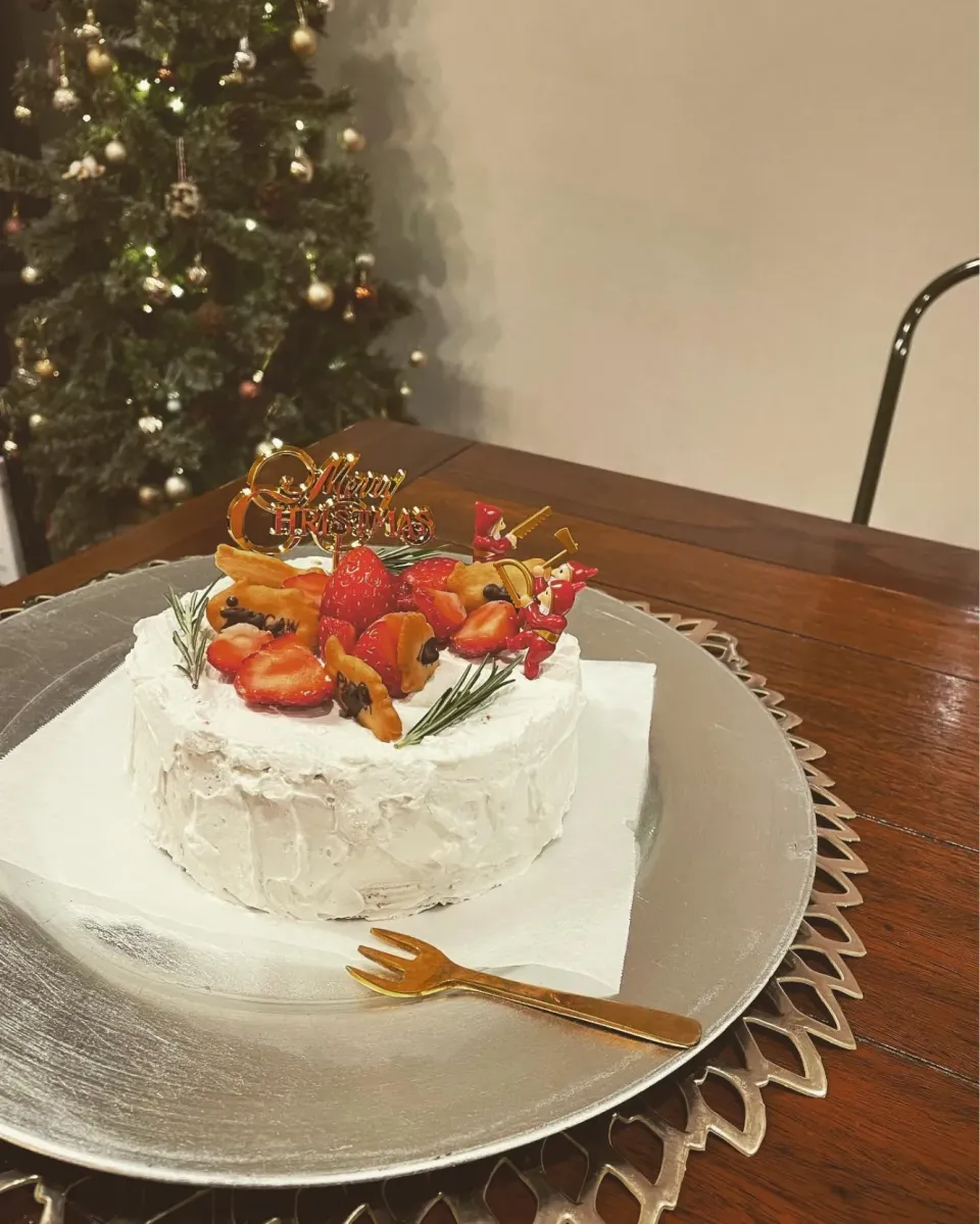 Snapdishの料理写真:クリスマスケーキ|ichikayaさん