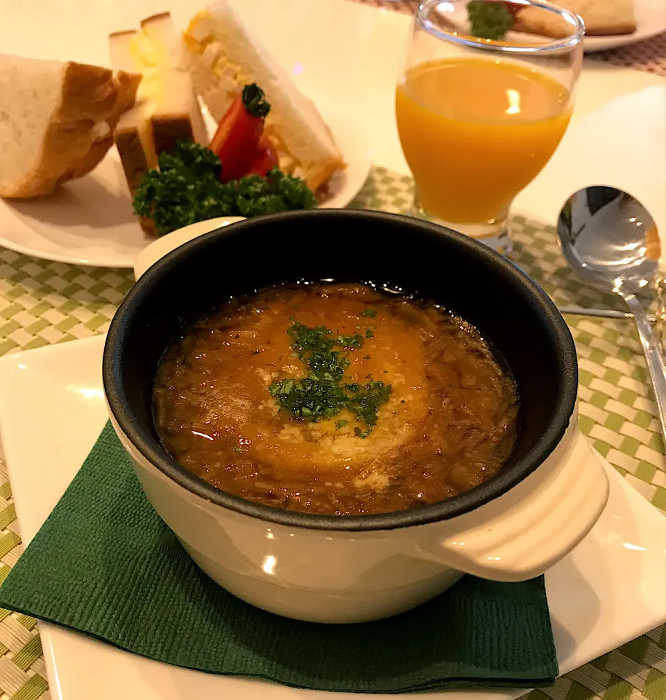 オニグラ＆玉子サンド😋|ナムナムさん