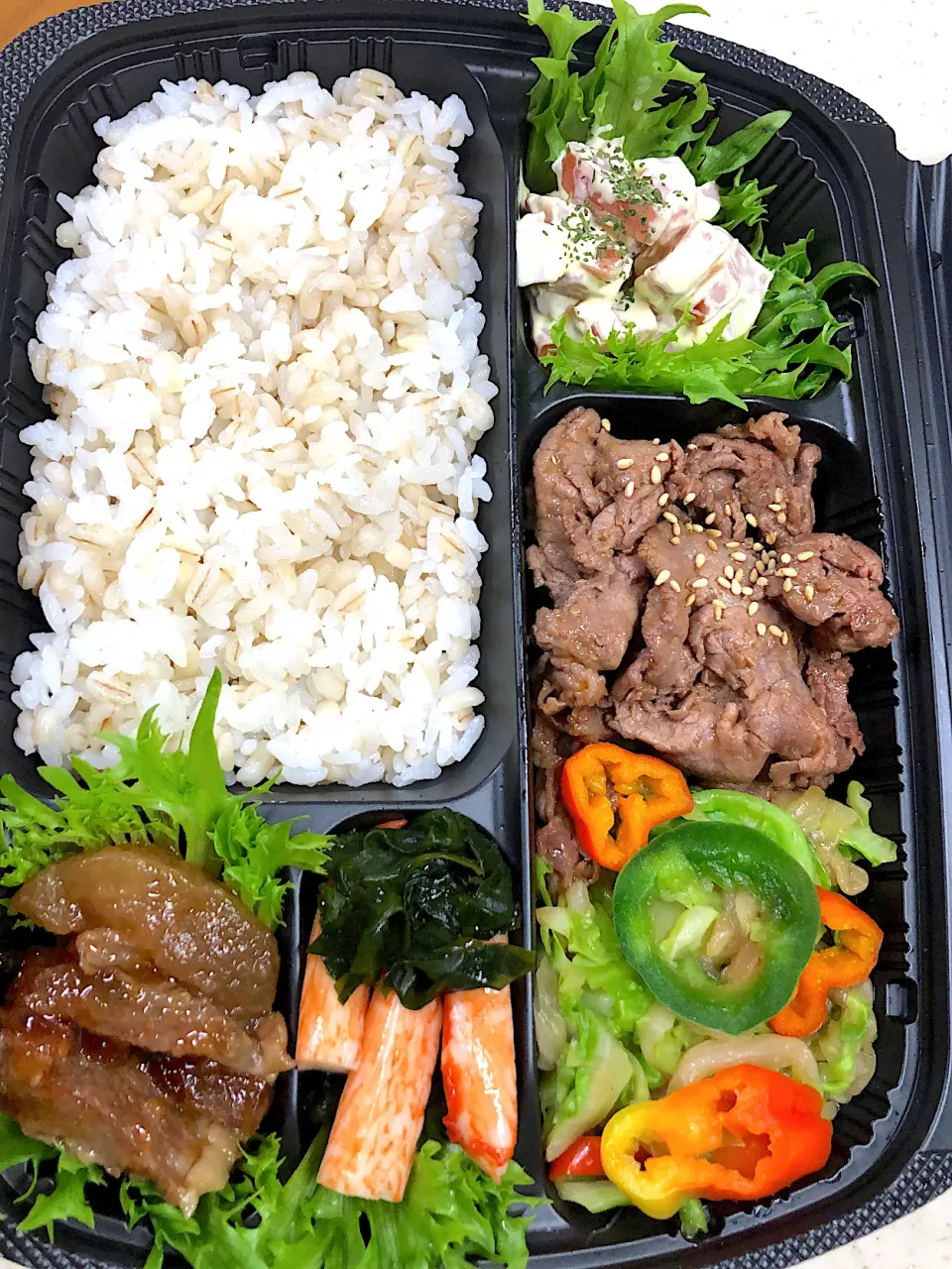 焼肉・牛すじ大根弁当|teteさん