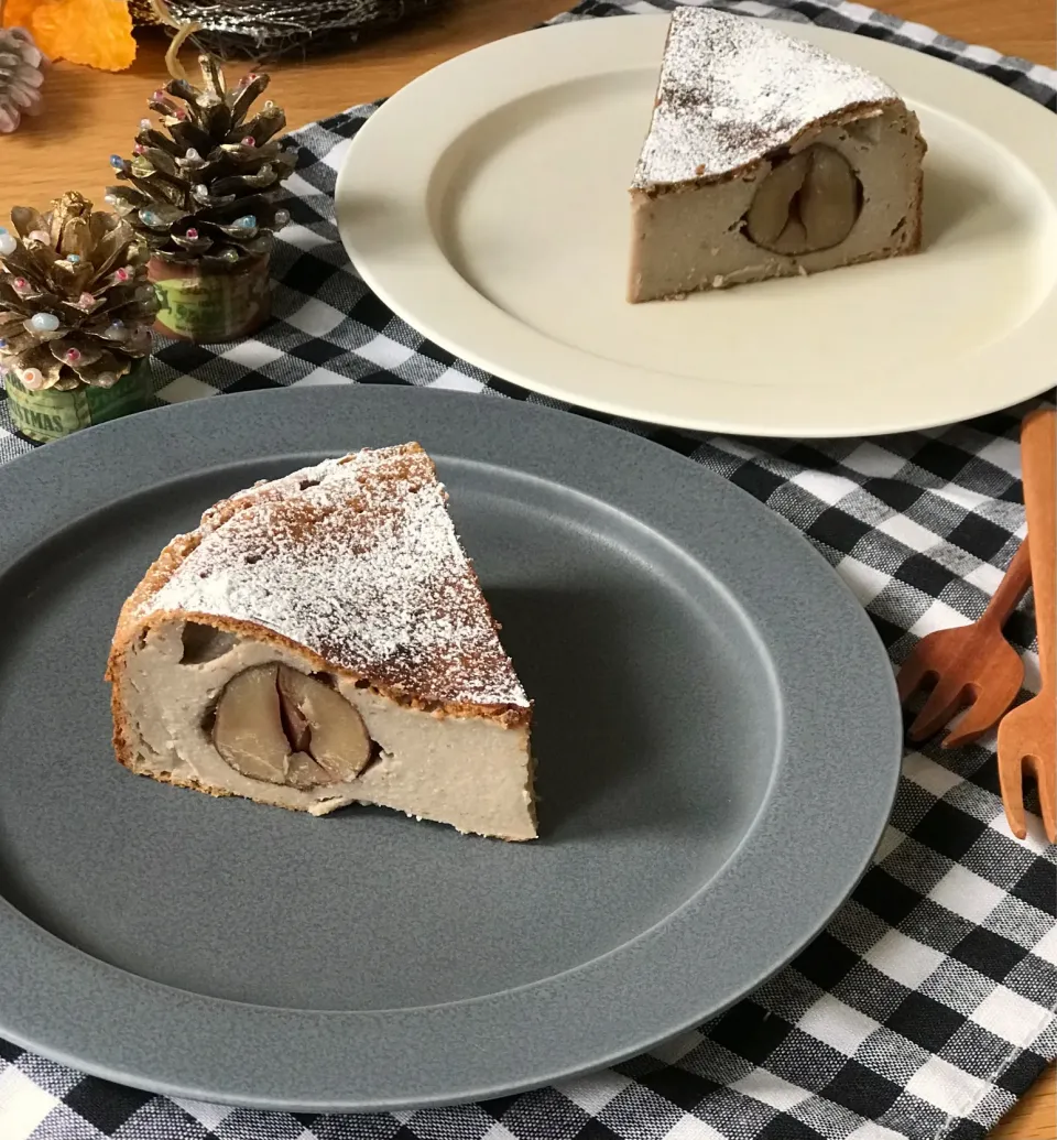 Snapdishの料理写真:栗のチーズケーキ🌰🧀|てんのすけさん