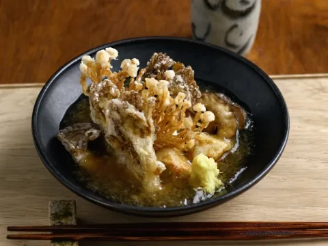 きのこと里芋の揚げ物 みぞれあんかけ|ヤマサ醤油公式アカウントさん