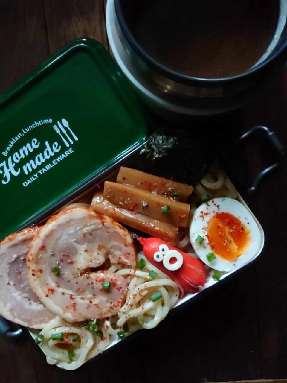 漢の…自分用👔麺は締めたが仕事はどうかな…つけ麺弁当🍱|ᵏᵒᵘさん