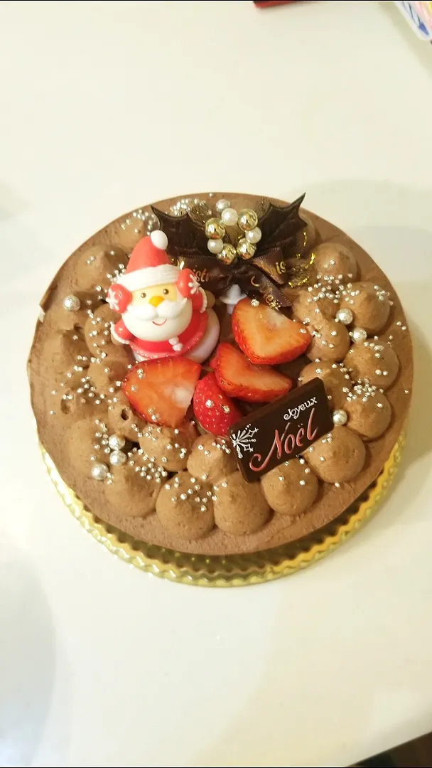 美味しいクリスマスチョコケーキ|きむめぐさん