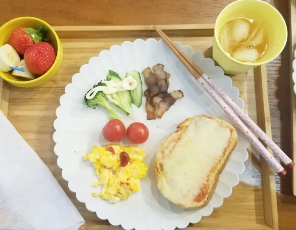 こども朝食|きむめぐさん