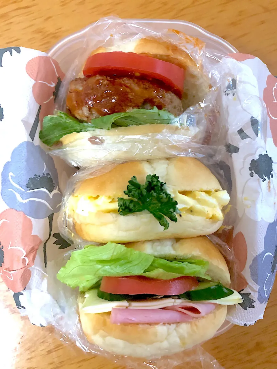 家族お弁当🥪´ ³`°) ♬︎*.❤️|ふみぃさん