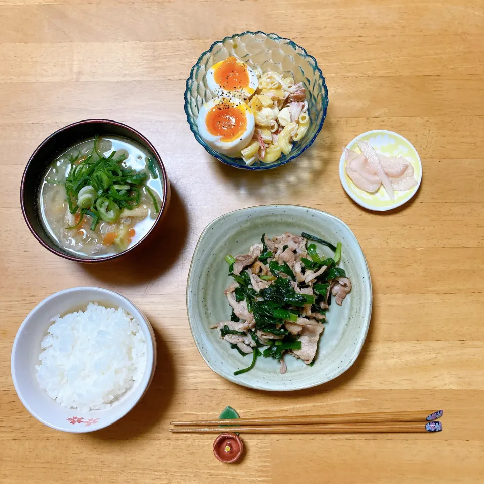 豚肉とニラの甘辛炒め🥢|ちゃみこさん