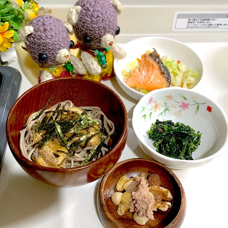 Snapdishの料理写真:晩ごはん蕎麦(・Д・)|chagashiさん