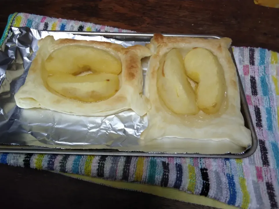 さらっとさんに教わったというかアドバイスをいただいた、焼きたてのりんごパイ🍎|にんにくと唐辛子が特に好き❤️(元シャリマー)さん