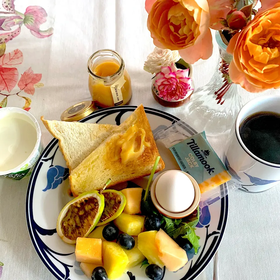 Snapdishの料理写真:🌼🌼花とモーニングプレート🌼🌼|あっちゃんさん