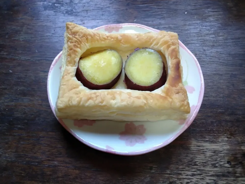 昨日の紅はるかを使って、おさつパイにしました🥧|にんにくと唐辛子が特に好き❤️(元シャリマー)さん