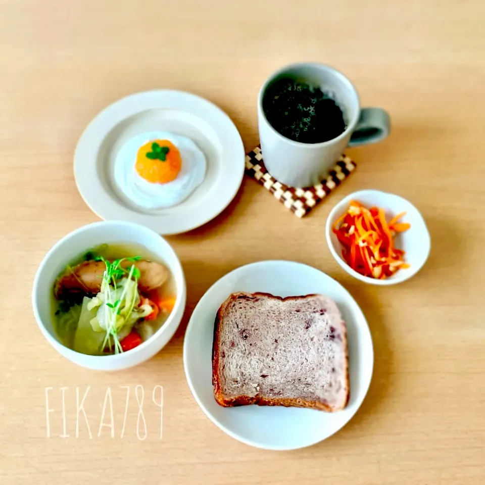 新年の後の　朝ごはん|FIKA789さん