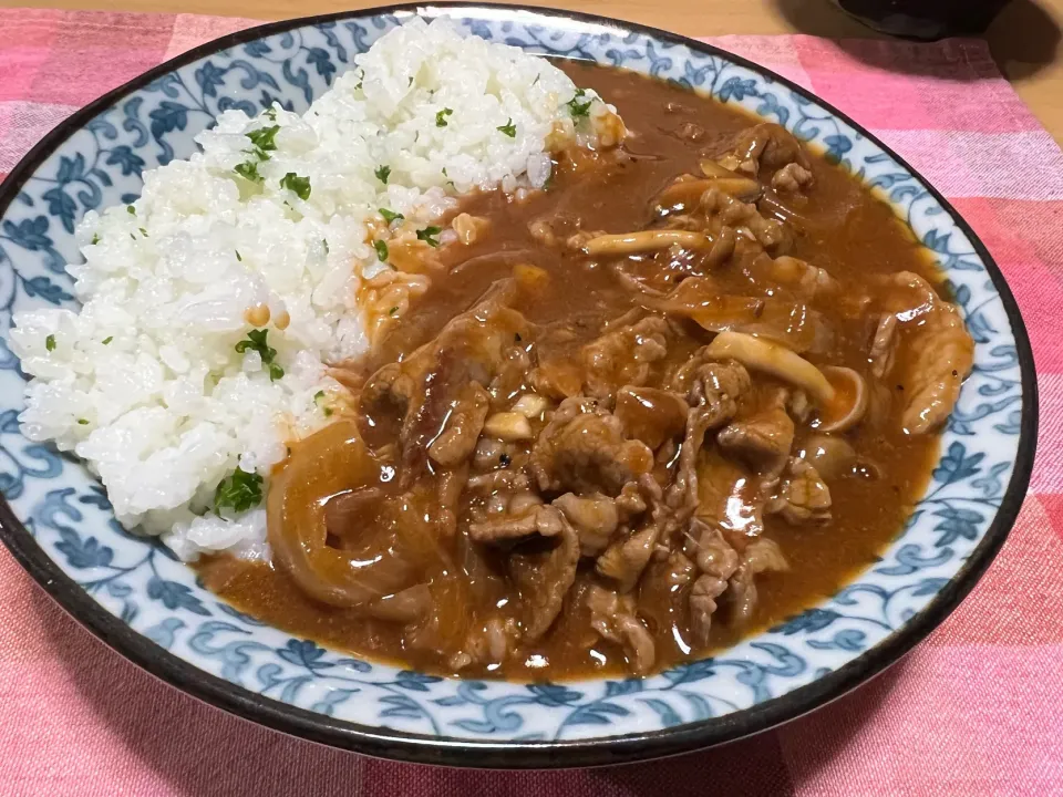 Snapdishの料理写真:ビーフストロガノフ|ハルのただ飯さん