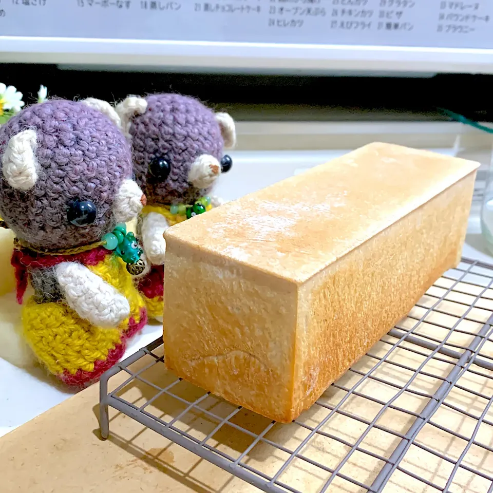 残念色が出なかったカシス角食焼き上がり(・Д・)|chagashiさん