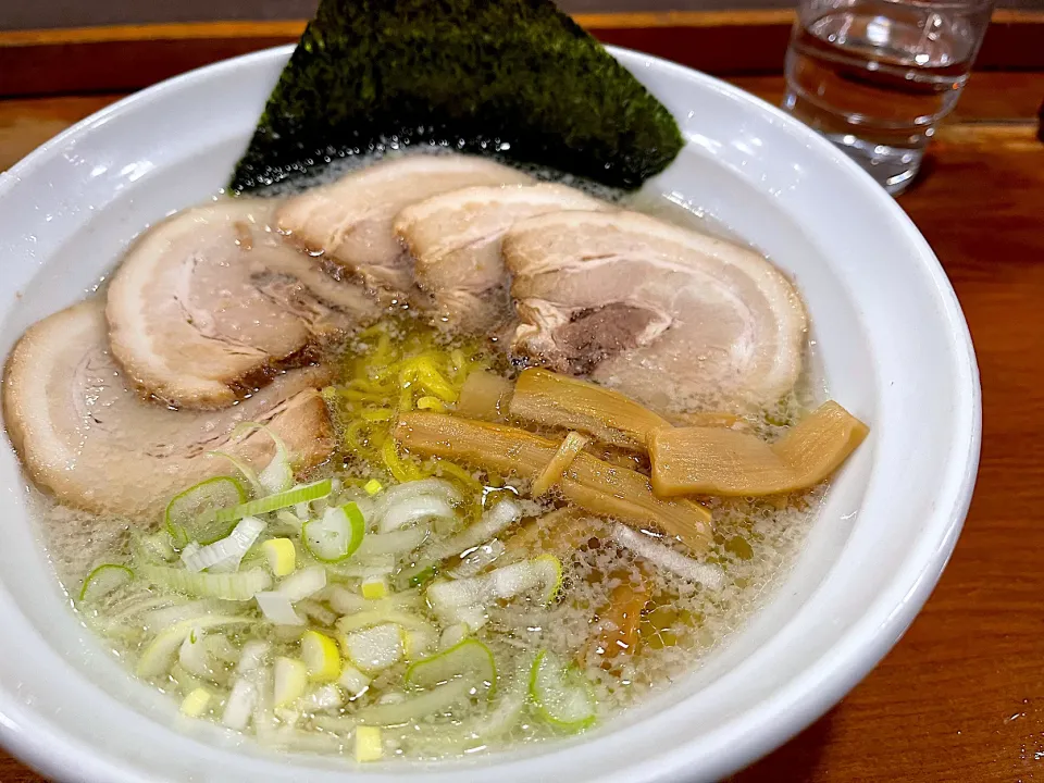 塩チャーシュー麺|マハロ菊池さん